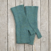 Thick-Knit Ribbed Wrist Warmers with Thumb