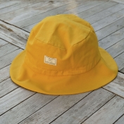 Wide Brim Bucket Hat in Organic Cotton (Cala)