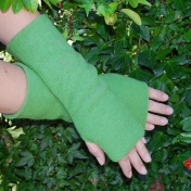 Adult\'s Fleecy Merino Wool Wrist Warmers