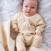 Babygrow / Pyjamas in Organic Merino Wool With Feet Babygrow / Pyjamas in Organic Merino Wool With Feet