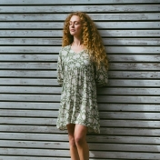 Women's Thymiane Dress in Viscose