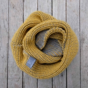 Knitted Loop Scarf in Organic Merino Wool