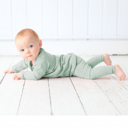 Pyjamas-green-baby_LRG
